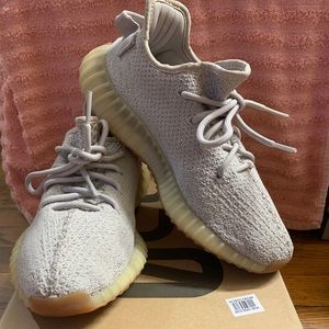 Yeezy Boost 350 V2 Sesame